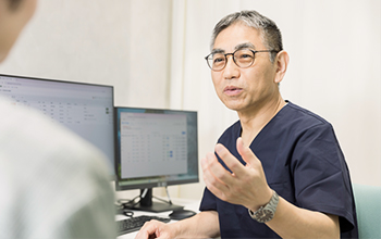 白斑学会会長による診療